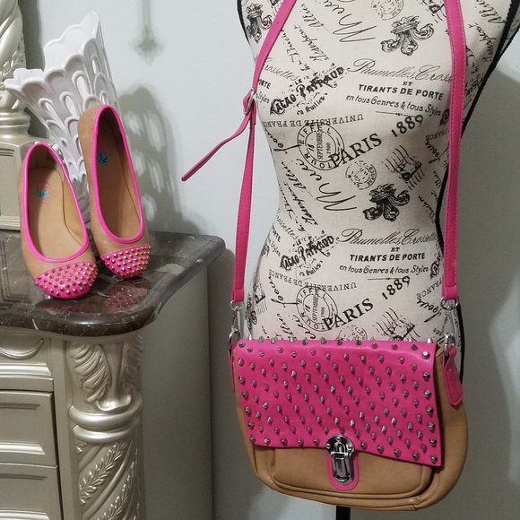Candie’s Stud Flats & MMS STUD Design Bag - Picture 1 of 8